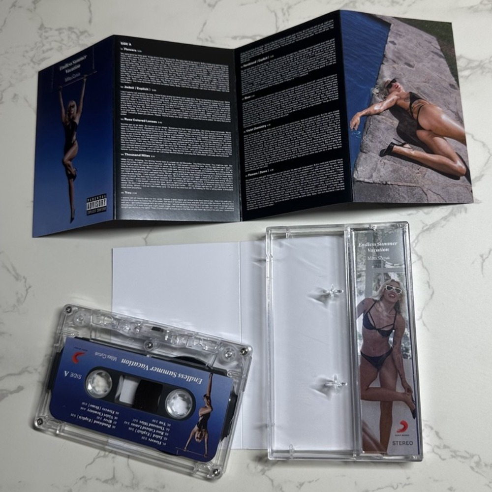 Miley Cyrus Cassette Tape | En - Audio Musically review and price